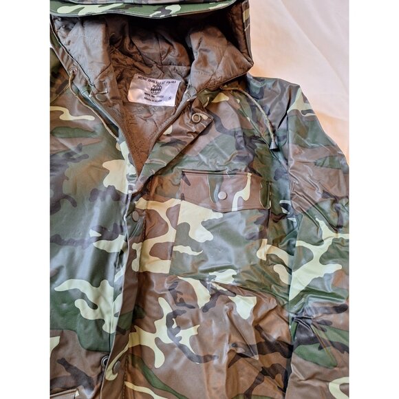 VTG Seaway Mens Camo Hunting Parka Jacket Rain Coat S 42" Insulated Hooded NWOT - Picture 3 of 6